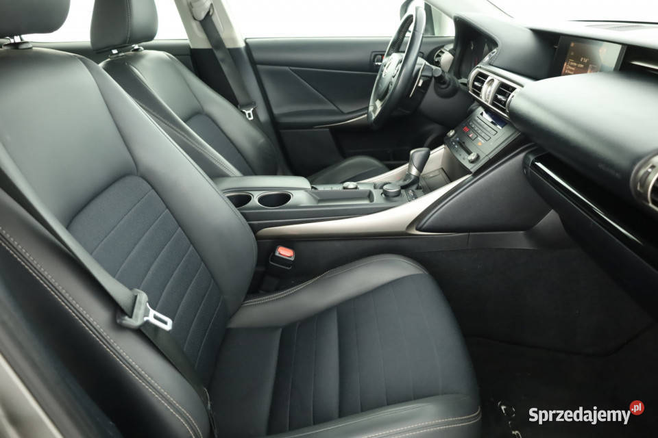 Lexus IS 300h radio Piaseczno