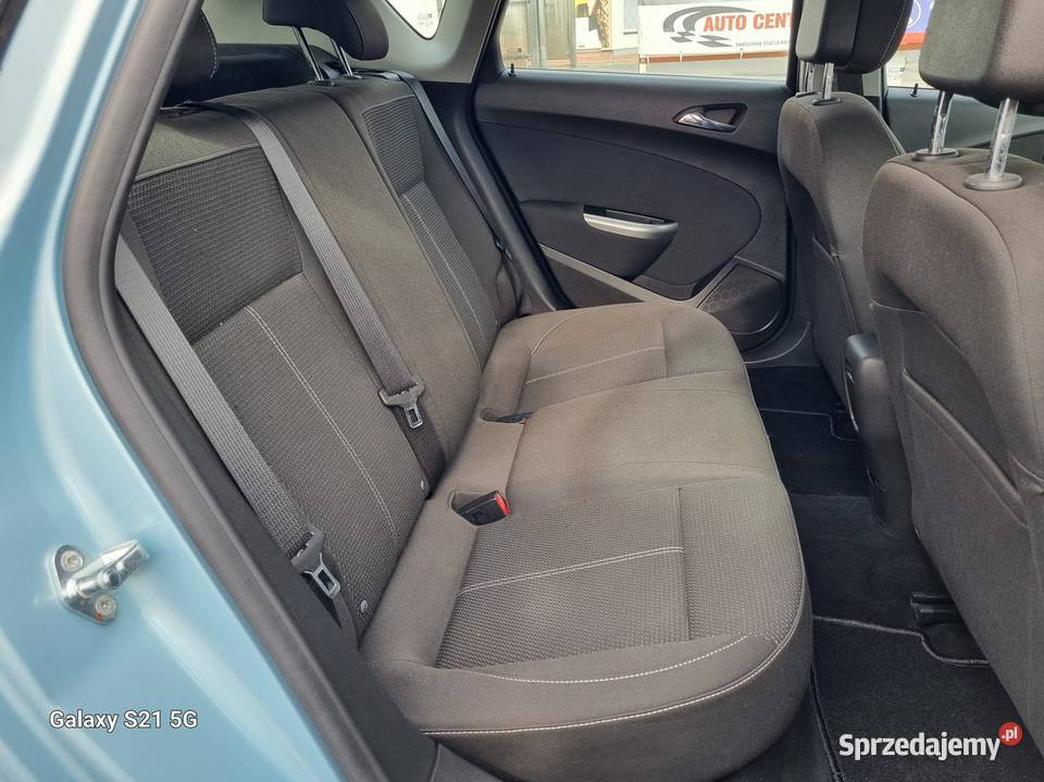 Opel Astra J 14 TURBO 140 nawigacja alufelgi immobilizer Płońsk