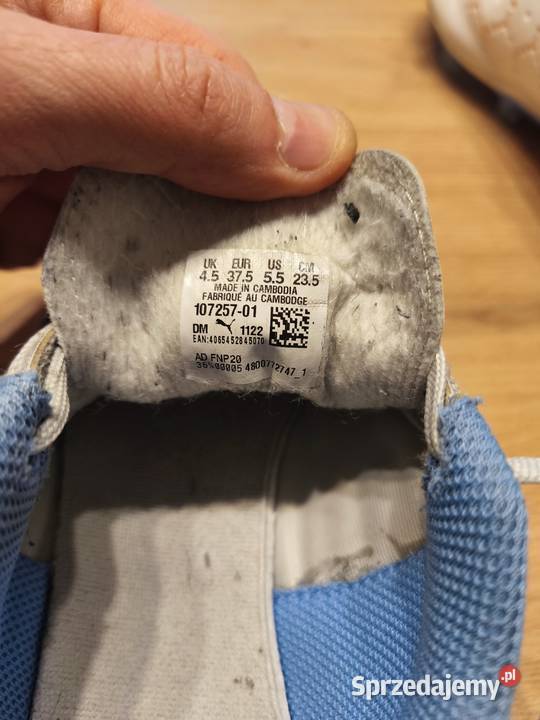 Korki Lanki PUMA KING MATCH 107257 rozmiar 375