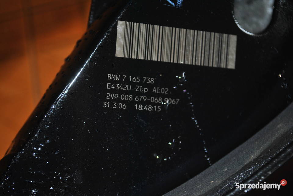 Lampa prawy tył BMW E60 biały kierunkowskaz Poręba