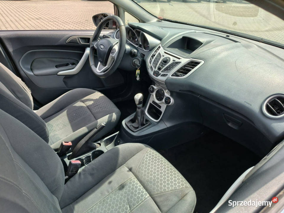 Ford Fiesta 14tdci 70 ładny kolor klimatyzacja Fiesta Kęty