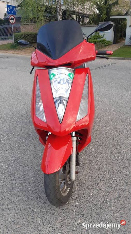 Honda Pantheon FES 125 rej OC radio FB BT USB