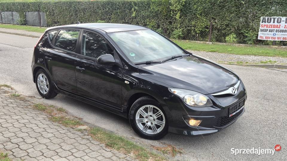 HYUNDAI I30 LIFT 16 CRDI OPŁACONY Z NIEMIEC radio świętokrzyskie Końskie