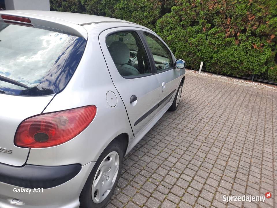 Peugeot 206 14 benzyna srebrny Kalisz sprzedam