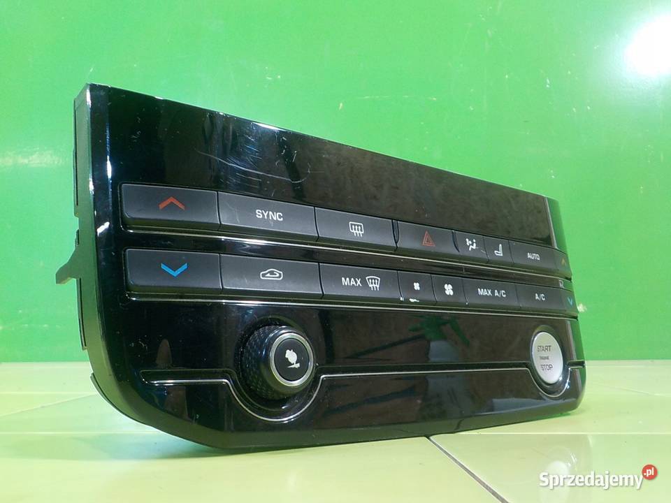 JAGUAR XE 20 D 16r SEDAN 4D panel klimatyzacji osobowe Panele sterowania, przełączniki Suków sprzedam