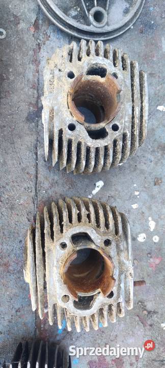 Jawa 50 części cylindry głowica pokrywy śląskie Kuźnia Raciborska sprzedam