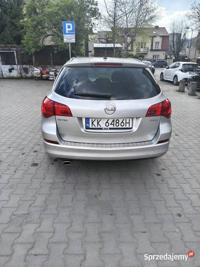 Opel Astra J kombi Sports Tourer 2012 Kraków