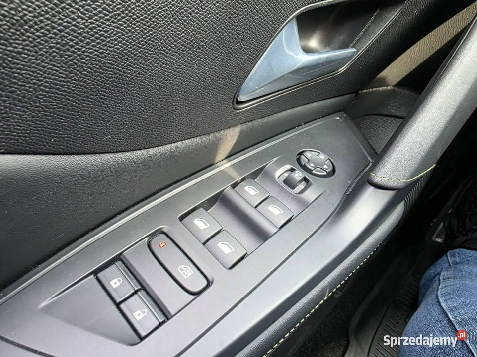 Peugeot 408 12 PureTech 130 Automat Kamera 360 pełny VAT Słupsk