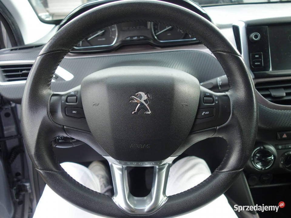 Peugeot 2008 Peugeot 2008 2015r 12 benzyna 82 108000km Słupsk sprzedam