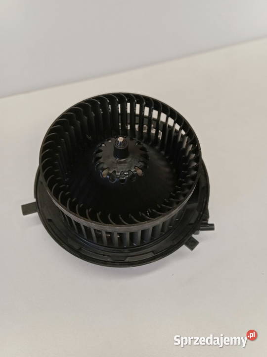 WENTYLATOR DMUCHAWA OCTAVIA III GOLF VII PASSAT