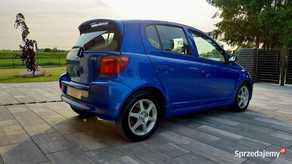 Toyota Yaris TS 5d 15 VVTi 105 super stan 1