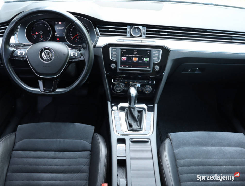 VW Passat 20 TSI system Start-Stop Piaseczno