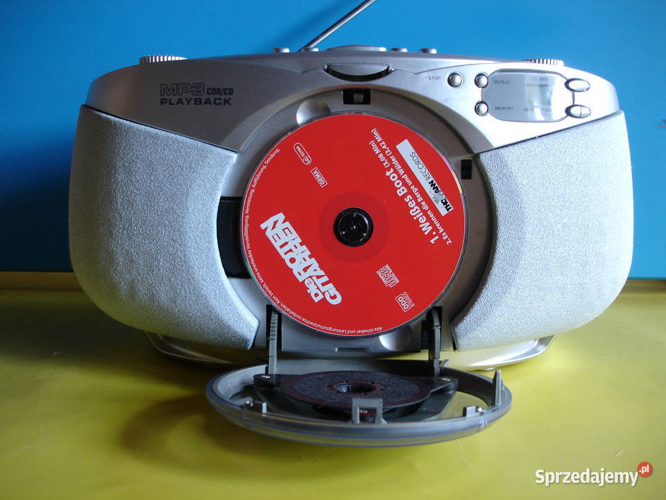 RFadiomagnetofon z CD CLATRONIC SRR487