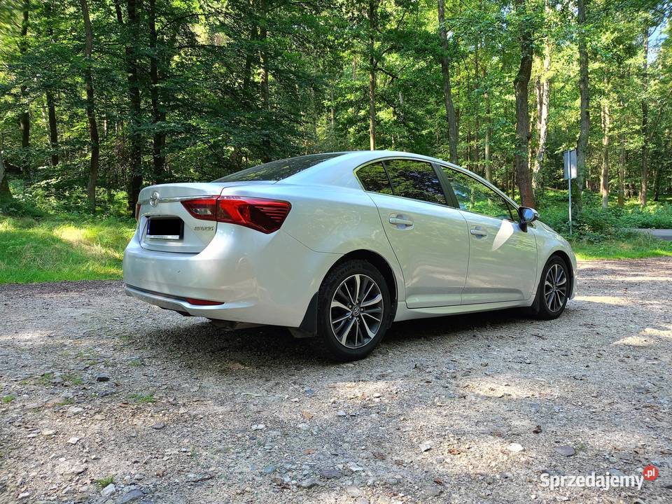 Toyota Avensis Zadbany Avensis z małym Avensis Chrzanów