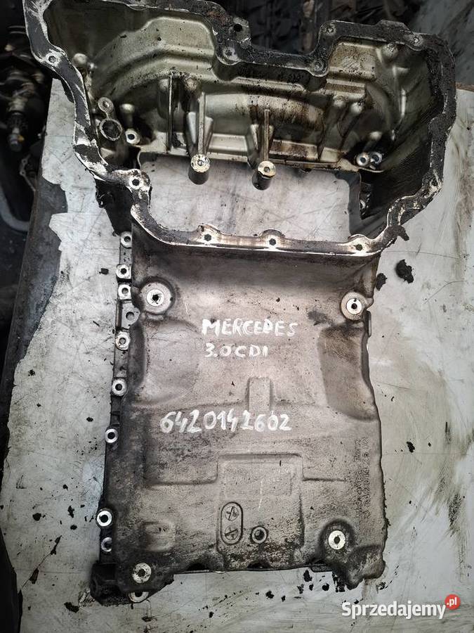 MERCEDES 30 CDI miska olejowa 6420142602 sprzedam