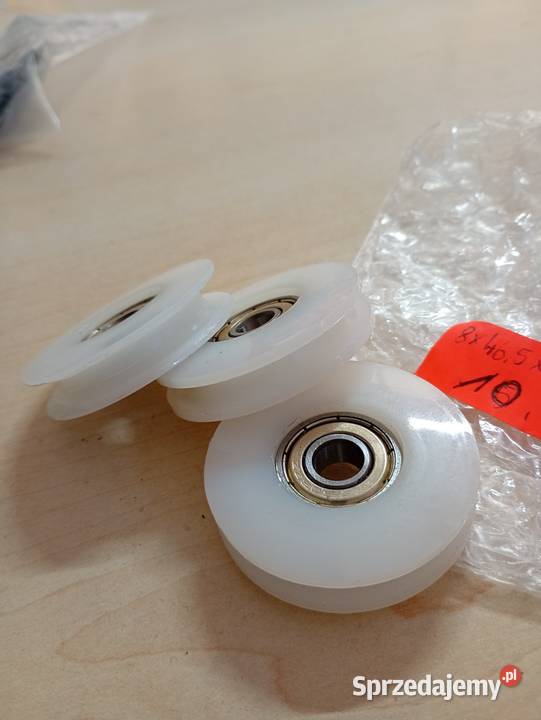 Rolki z Łożyskiem z Tworzywa 8x465x10 mm 3 Przysucha sprzedam