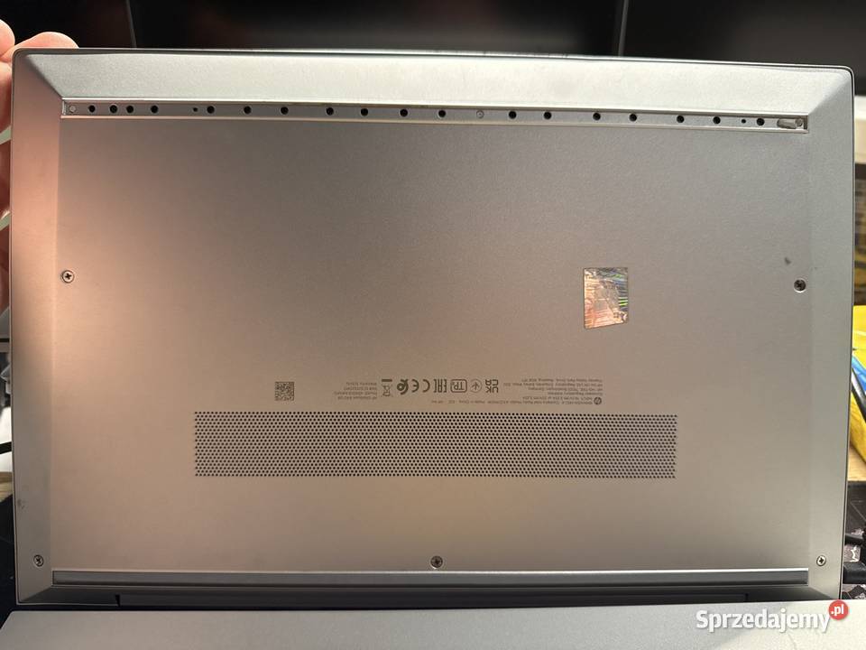 Laptop HP Elitebook 840 g8 i6 16GB RAM 256 ssd