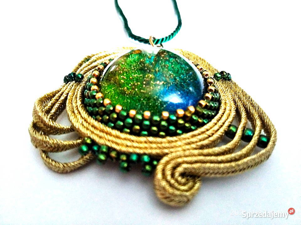 ZIELONOZŁOTY 2 WISIOR Z ŻYWICĄ SUTASZ Naszyjniki Warszawa