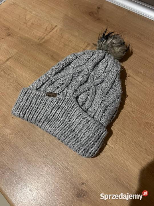 Śliczna delikatna czapka Gdańsk