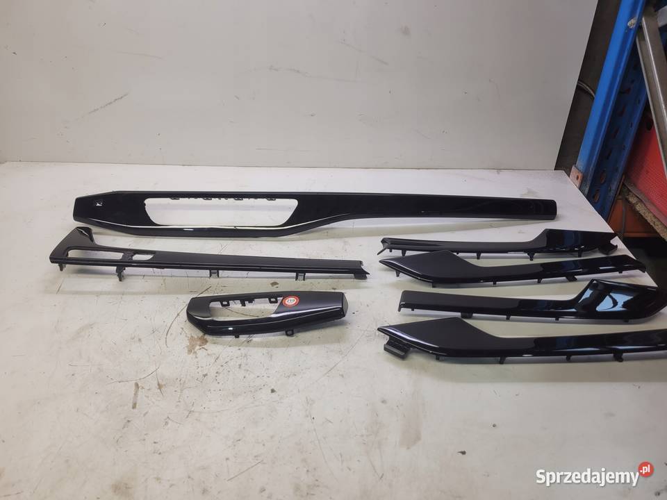 LISTWY DEKORY DEKOR PIANO BLACK AUDI A4 B9 A5 Przystajń sprzedam