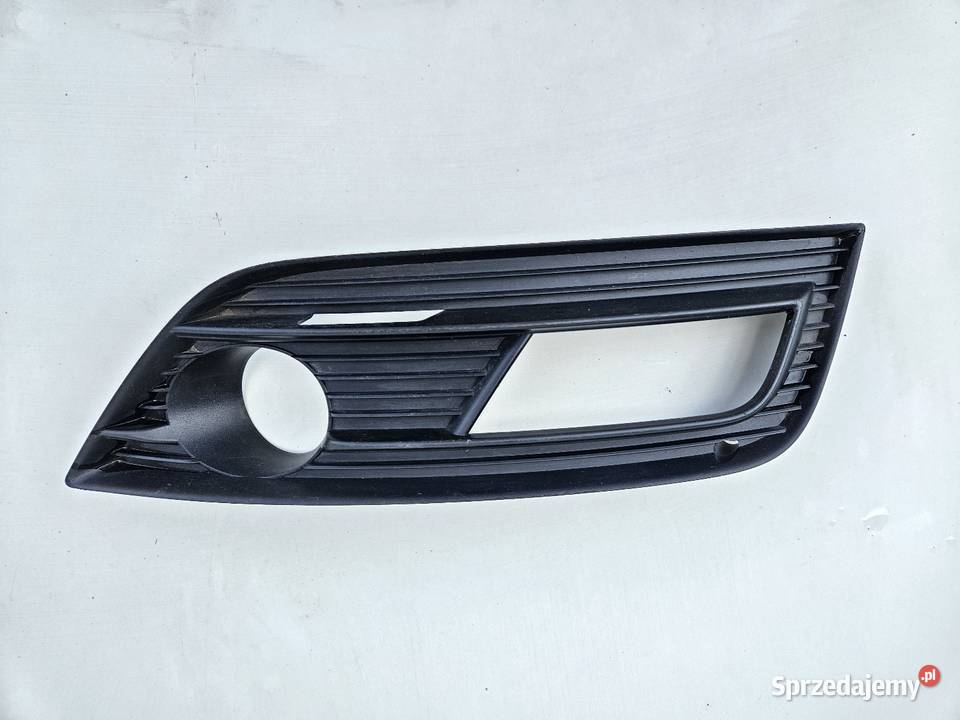AUDI A4 B8 LIFT KRATKA LEWA ZDERZAKA PRZÓD Międzychód