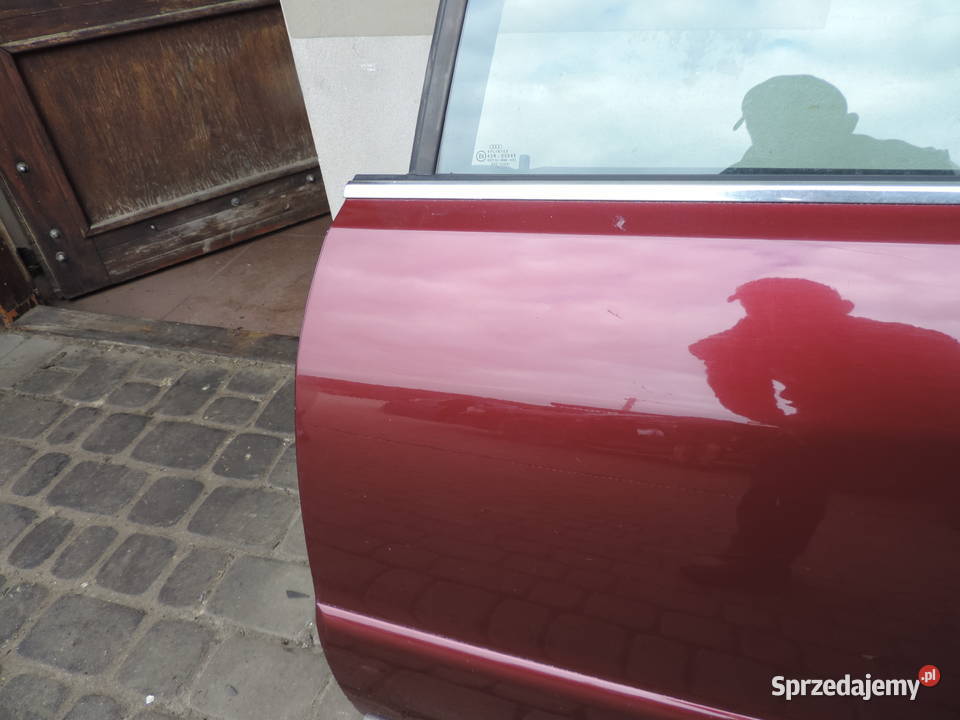 AUDI A4 B5 FL KOMBI DRZWI LEWY TYŁ LZ3L Nowy Sącz