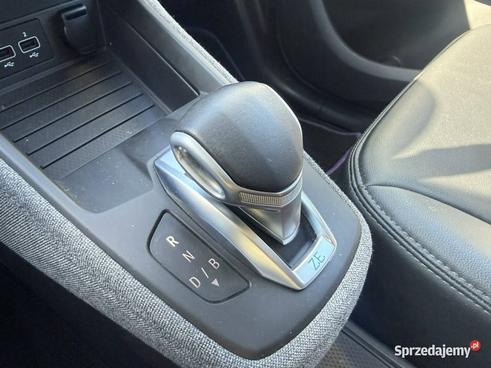 Renault Zoe NAVIBOSEautomatz Niemiec 2012 Zoe Dąbrowa