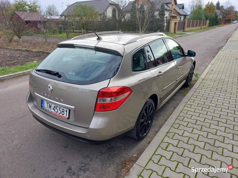 Samochód osobowy marki Renault laguna III z 2009 110KM Laguna Sahryń