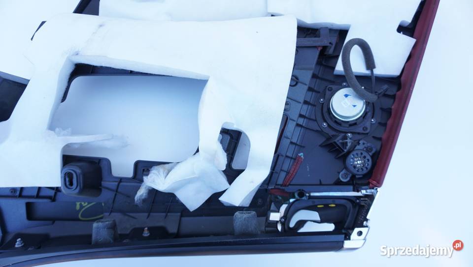 BOCZEK LEWY TYŁ BENTLEY CONTINENTAL GT LIFT osobowe Nowy Tomyśl