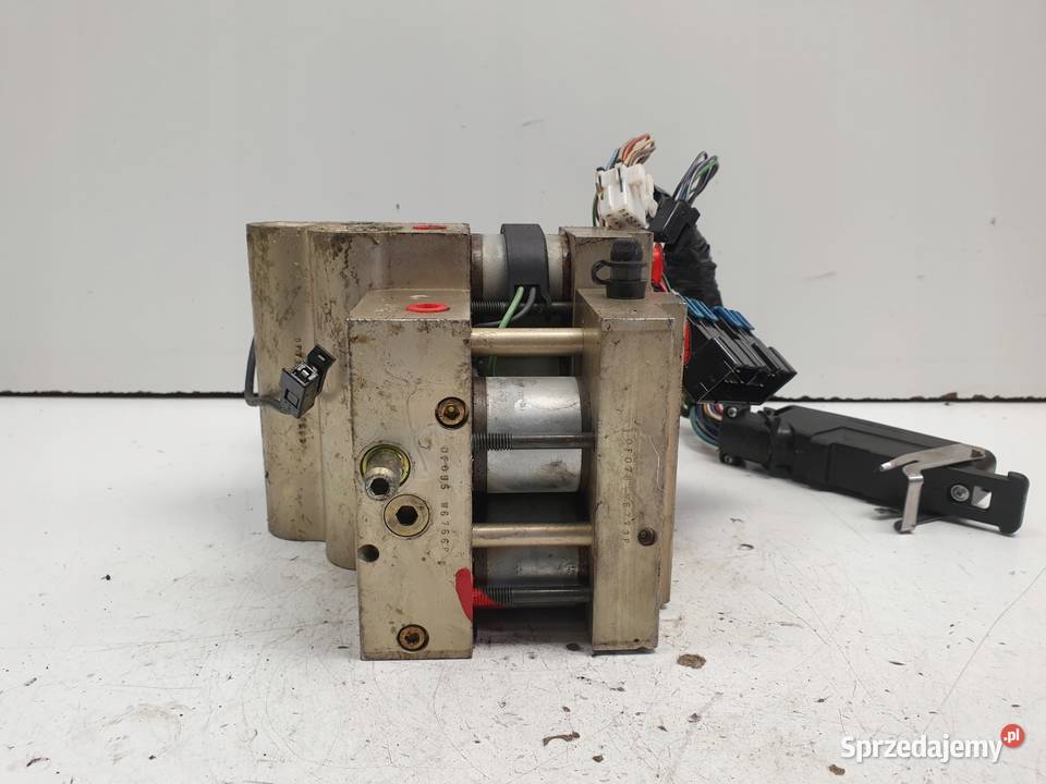 Corvette C3 POMPA ABS Sterownik 0265212001 Rudka