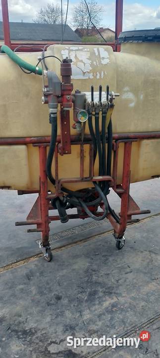 Opryskiwacz Holder 600l nieuszkodzony Janów Lubelski sprzedam