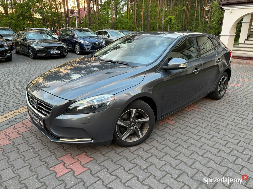 Volvo V40 16 benzyna Xenony Licznik cyfrowy isofix V40