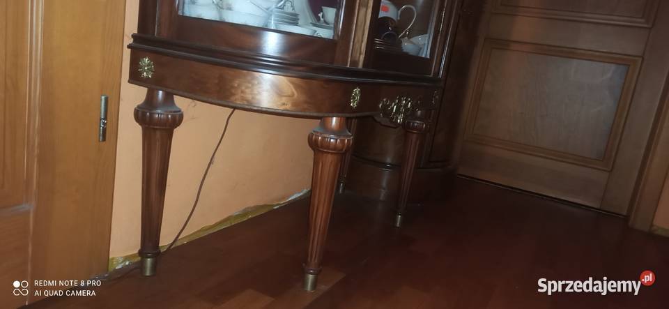 Serwantka Witrynka Intarsje
Przepiękna Gdańsk