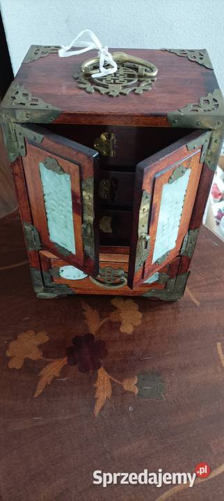 Mebelek na biżuterię świętokrzyskie Kielce sprzedam