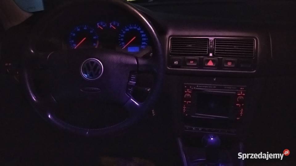 VW Golf 4 highline ESP ABS nawigacja climatronic 115KM Ciechocinek sprzedam