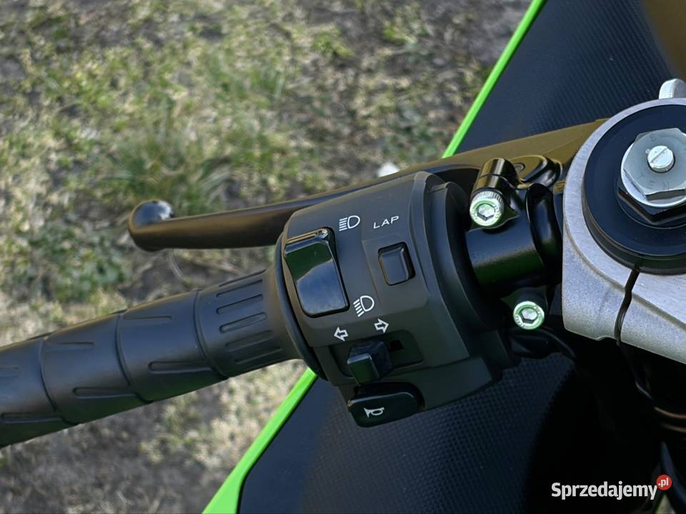 Kawasaki Ninja ZX6R 600 przebieg 14 salon Polska benzyna łódzkie Nowe Ostrowy