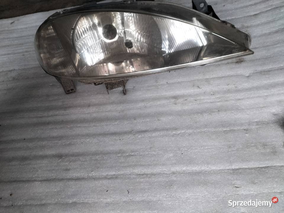 RENAULT MEGANE LAMPA PRZÓD PRZEDNIA PRAWA lampy przednie Kamień-Kolonia