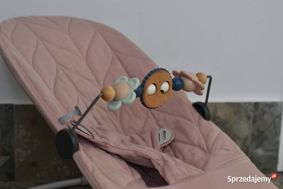 BABYBJORN LEŻACZEK DO 13 COTTON PETAL QUILT PINK Warszawa sprzedam