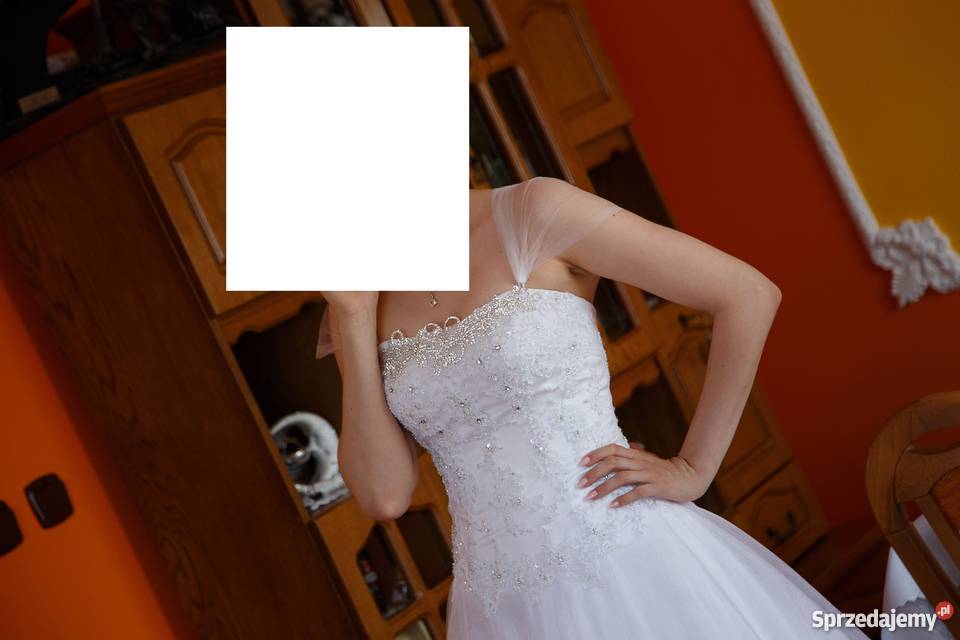 Suknia ślubna biały