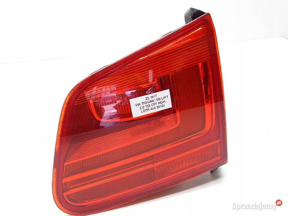 LAMPA PRAWA PRAWY TYŁ TYLNA W KLAPE VW TIGUAN I