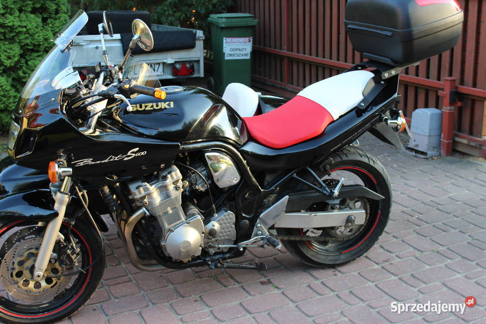 Suzuki Bandit 600 z wózkiem bocznym stan Rejestr Suzuki