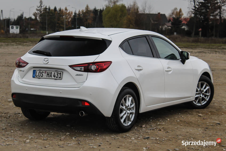 Mazda 3 15 D SKYACTIV Biała Perła Niemcy Idealny
