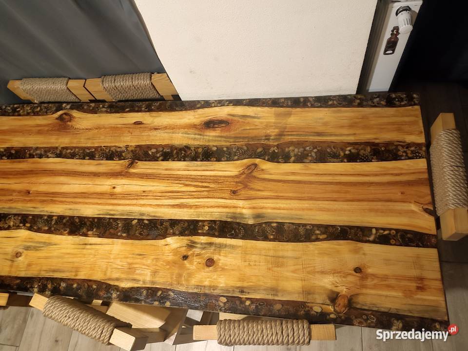 Unikalny ręcznie robiony stół z żywicą 40cm Dominowo sprzedam
