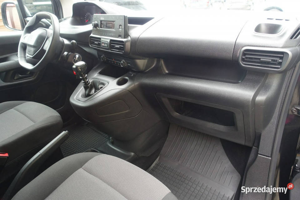 Peugeot Partner Fv 23GwarancjaPełny Serwis100 czarny mazowieckie Warszawa