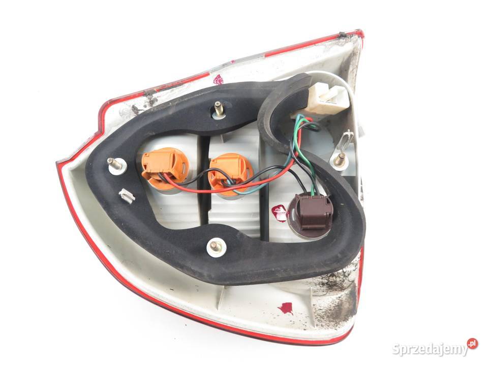 LAMPA PRAWA TYLNA MITSUBISHI CARISMA LIFT Lampy tylne