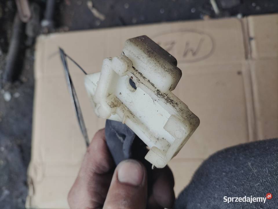 Rączka Dźwignia Linki Maski OPEL KADETT KADET lubelskie Kamień-Kolonia