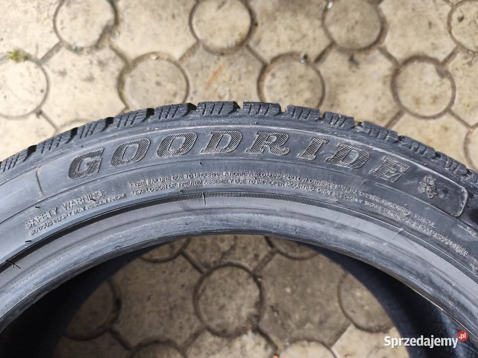 Opony GOODRIDE 2454518 Tomaszów Lubelski sprzedam