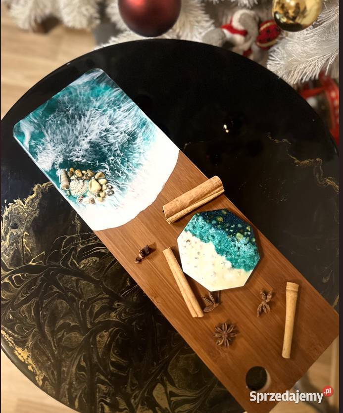 Deska do serwowania przekąsek zdobiona żywicą Dom i Ogród Wrocław