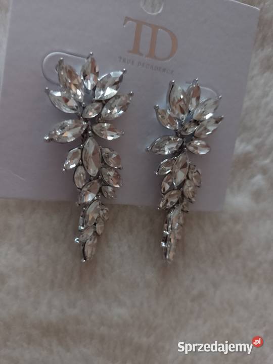 Bogato zdobione kolczyki wieczorowe z Londynu Kraków