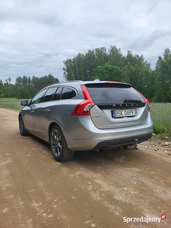 Volvo v60 16 DRIVe 2012 sprzedam
